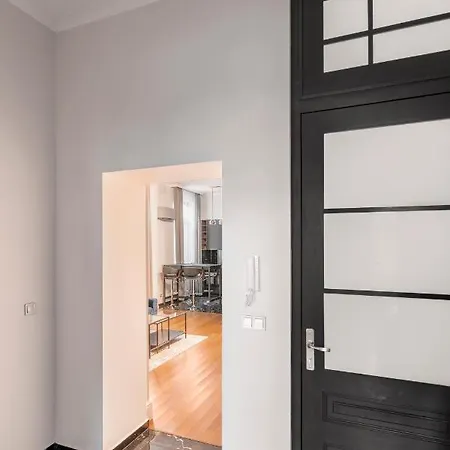 New High-end 2br With Parking * Sofia